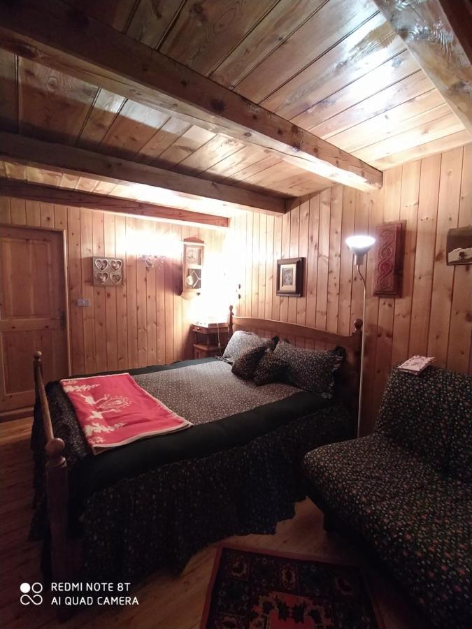 Appartamento Lo Bou Валсаваренке Екстериор снимка
